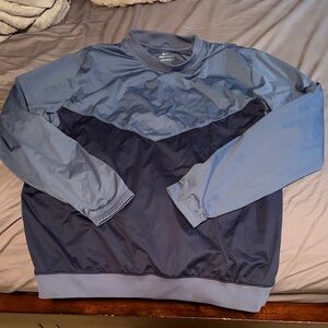 Nike pull over